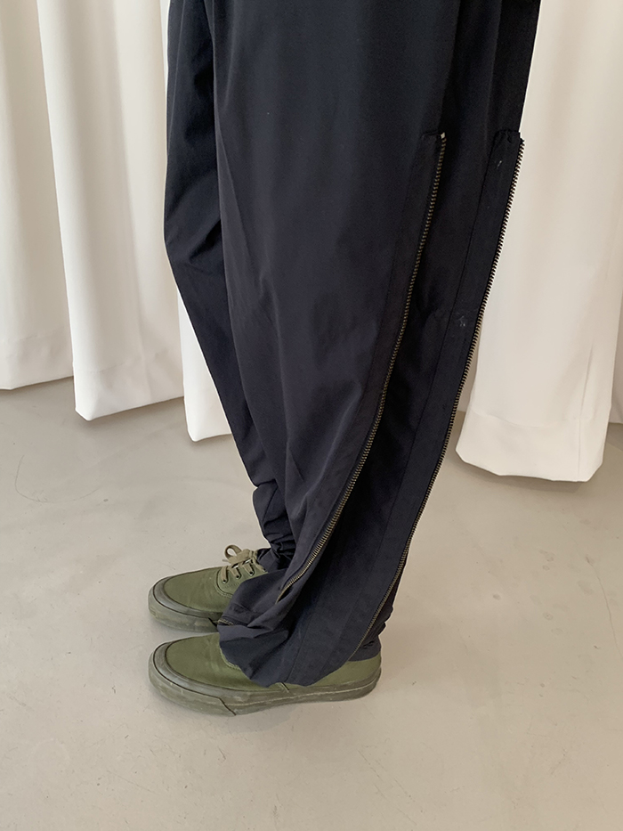 80's "ISSEY MIYAKE" side zip wide Pants (Archive)