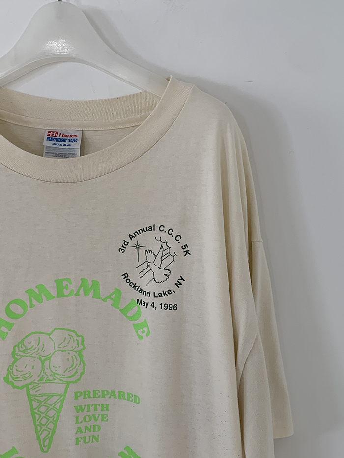 Vintage "HOMEMADE ICE CREAM" T-shirt