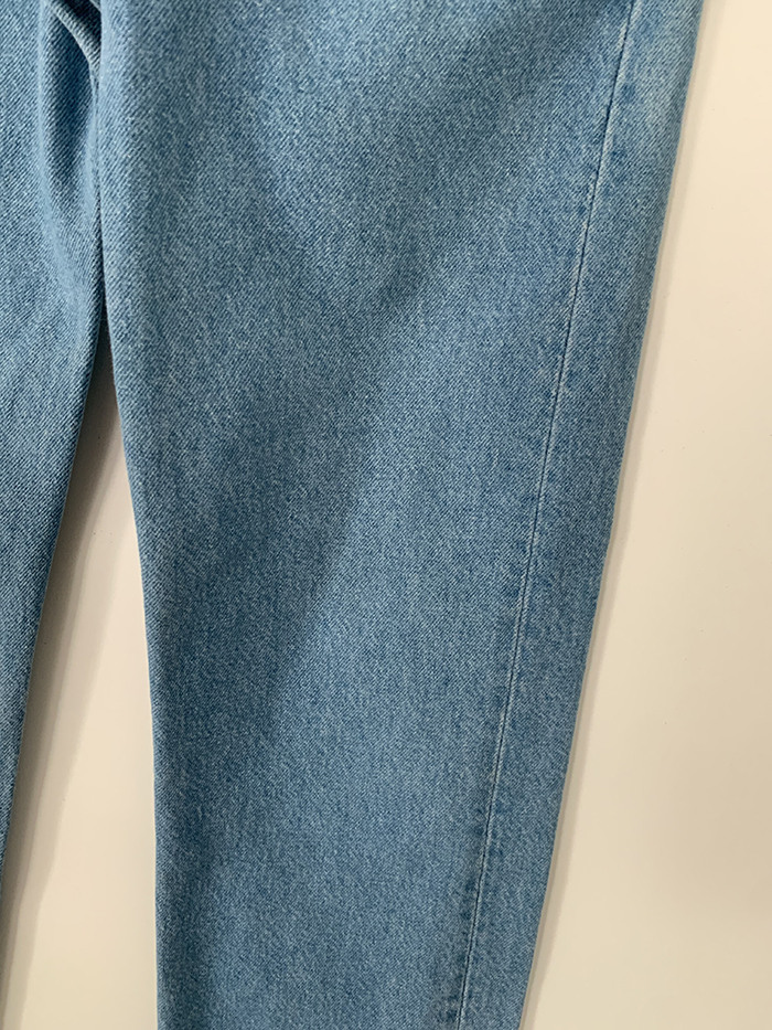 90's Levi's 501 - size 28 (classic straight fit)