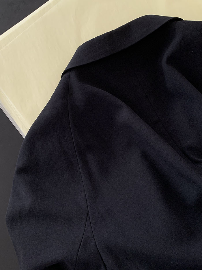 90's "Giorgio Armani" Three buttons over Jacket 복제 벽샷
