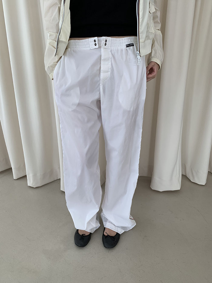 's "Dolce & Gabbana" Pants 벽샷