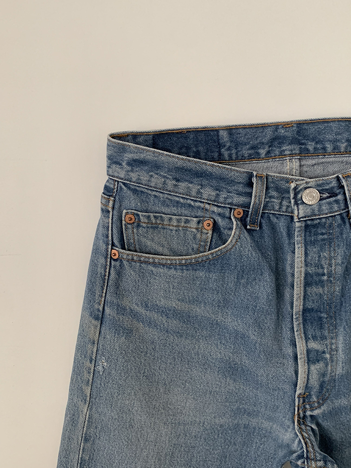 's Levi's 501(모르게씀) - size 29 (classic straight fit)