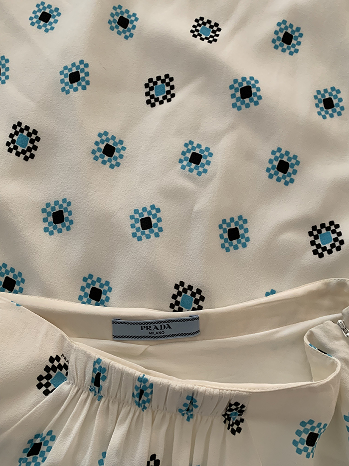 00's "Prada" pleated Skirt