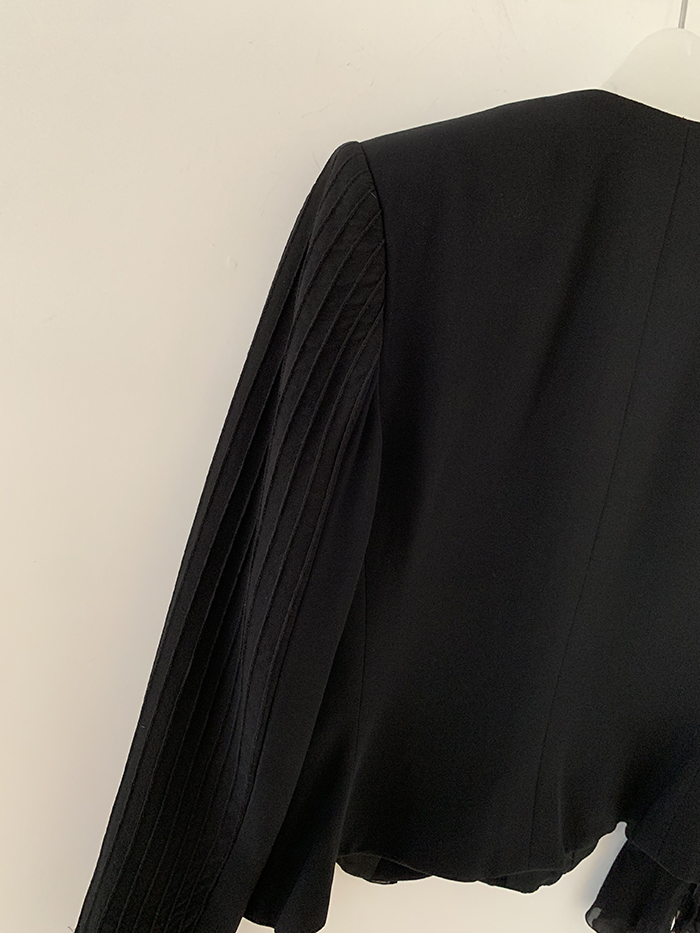 00's "Armani Collezioni" Crop Jacket 복제