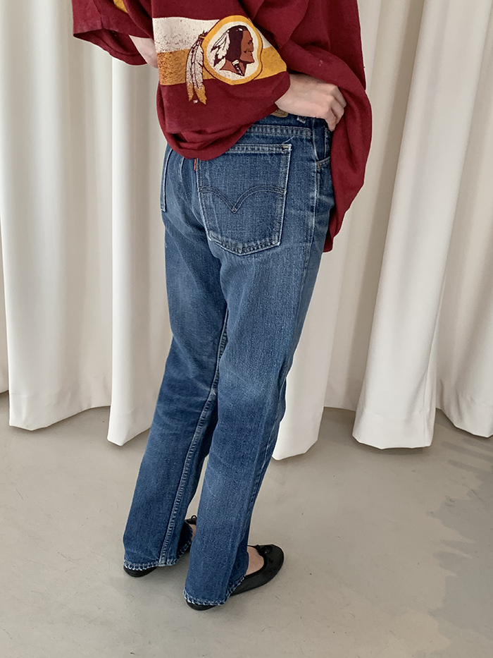 00's Levi's 607 04 - size 26 (made in UK)