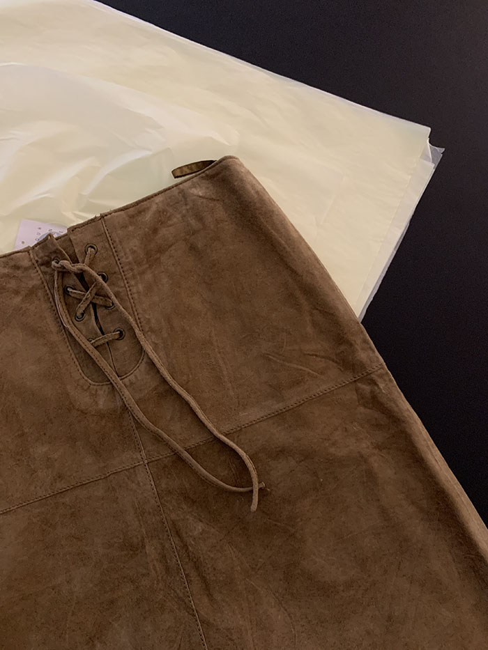 's "Morgan de toi" leather skirt 복제