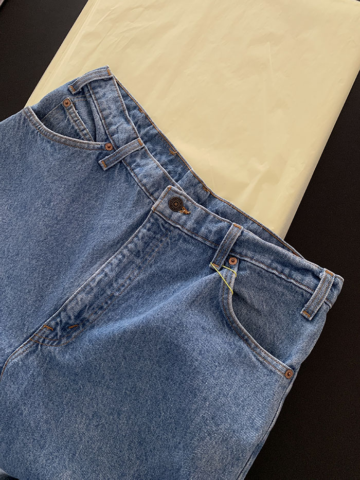 Levi's Short - size 34 (classic straight fit)