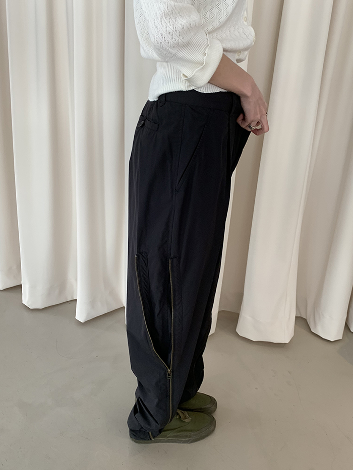 80's "ISSEY MIYAKE" side zip wide Pants (Archive)