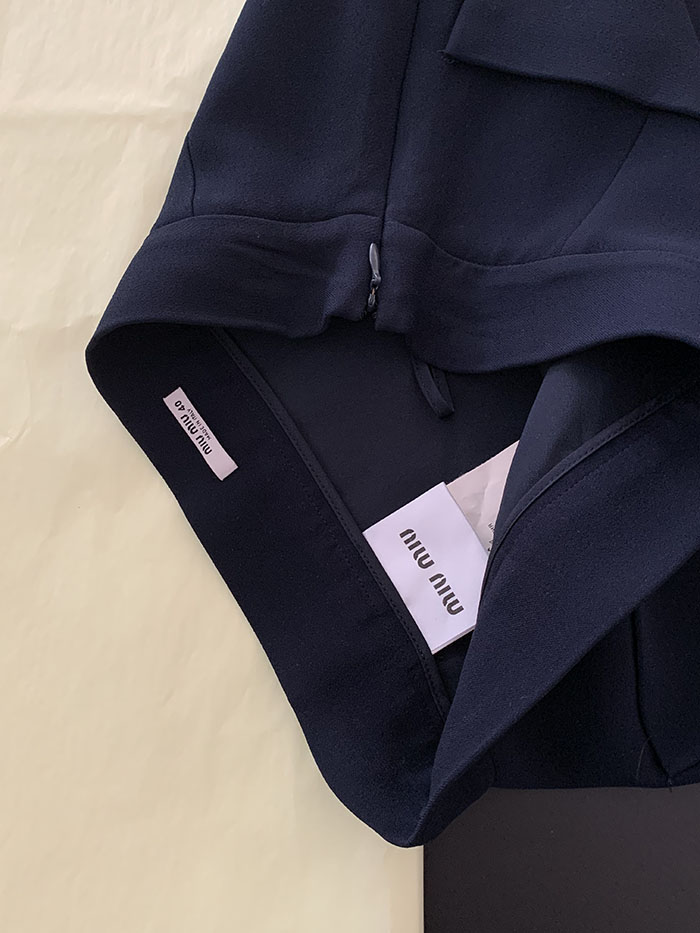 2018s "miumiu" embroidery Skirt 복제