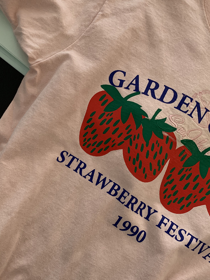 Vintage "GARDEN GROVE STRAWBERRY FESTIVAL 1990"