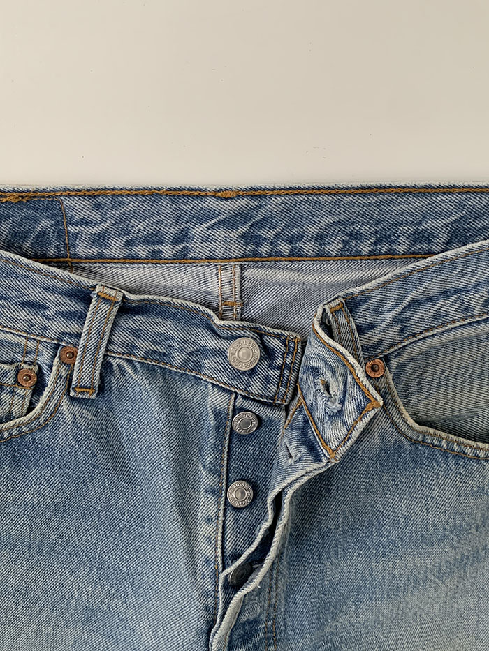 's Levi's 501 - 28 (classic straight fit)