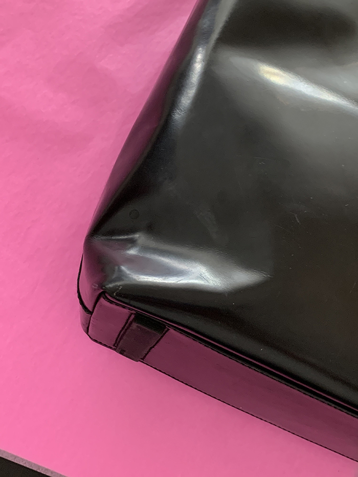 90's - 00's "PRADA" Leather Tote Bag (rare design) 복제