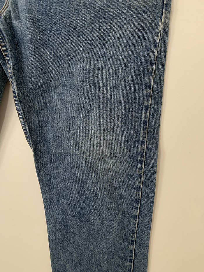 90's Levi's 615 - size 38 (classic regular fit)