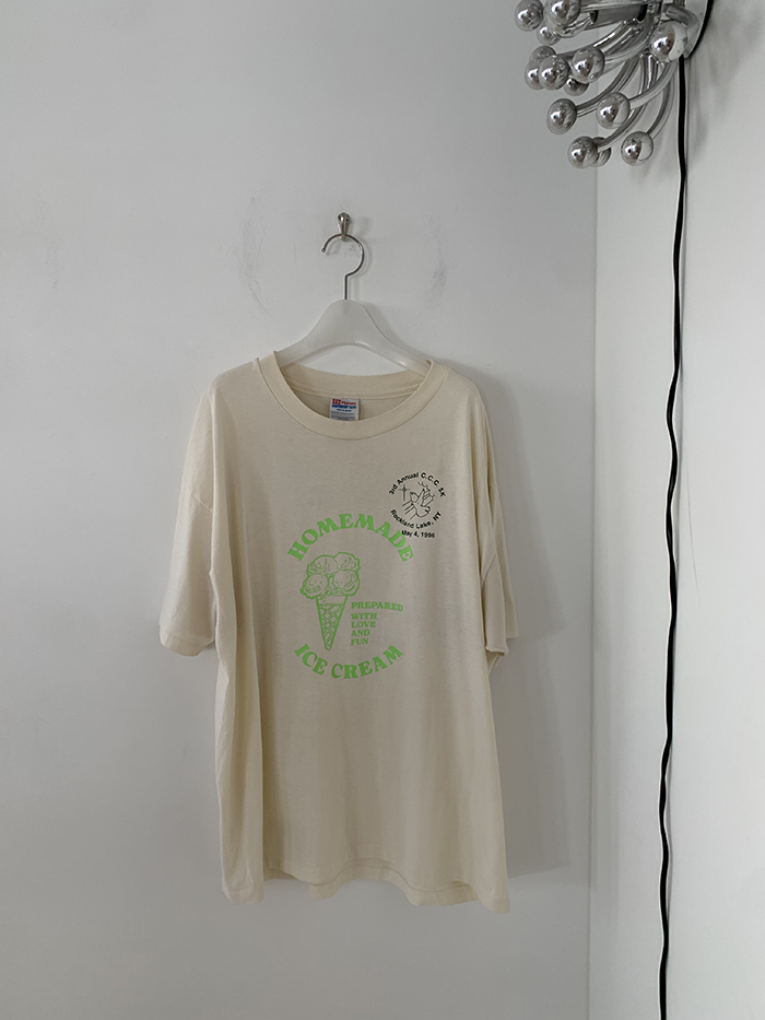 Vintage "HOMEMADE ICE CREAM" T-shirt