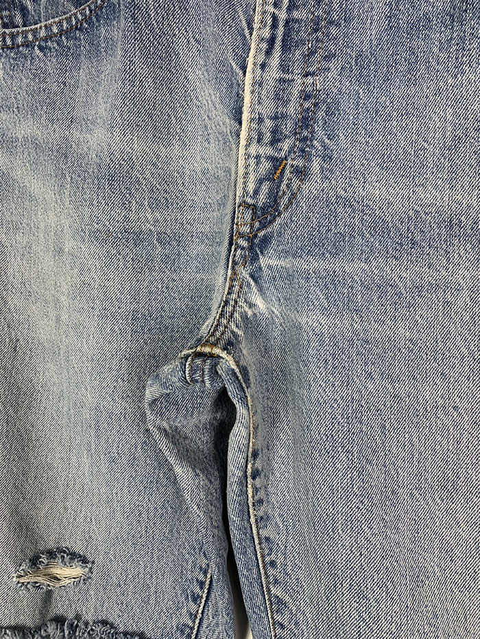 (Distressed) 80's Levi's 20505 - 0217 - size 29-30 (classic regular fit)