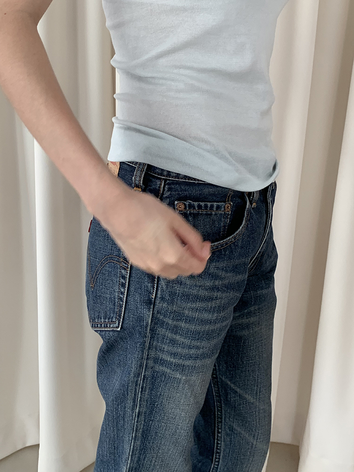 Levi's 517 - size 29 (classic boot cut)