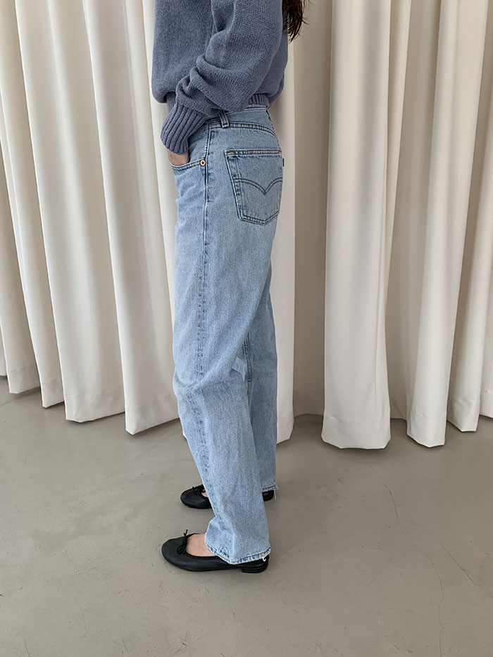 90's Levi's 501 - size 27 (classic straight fit)