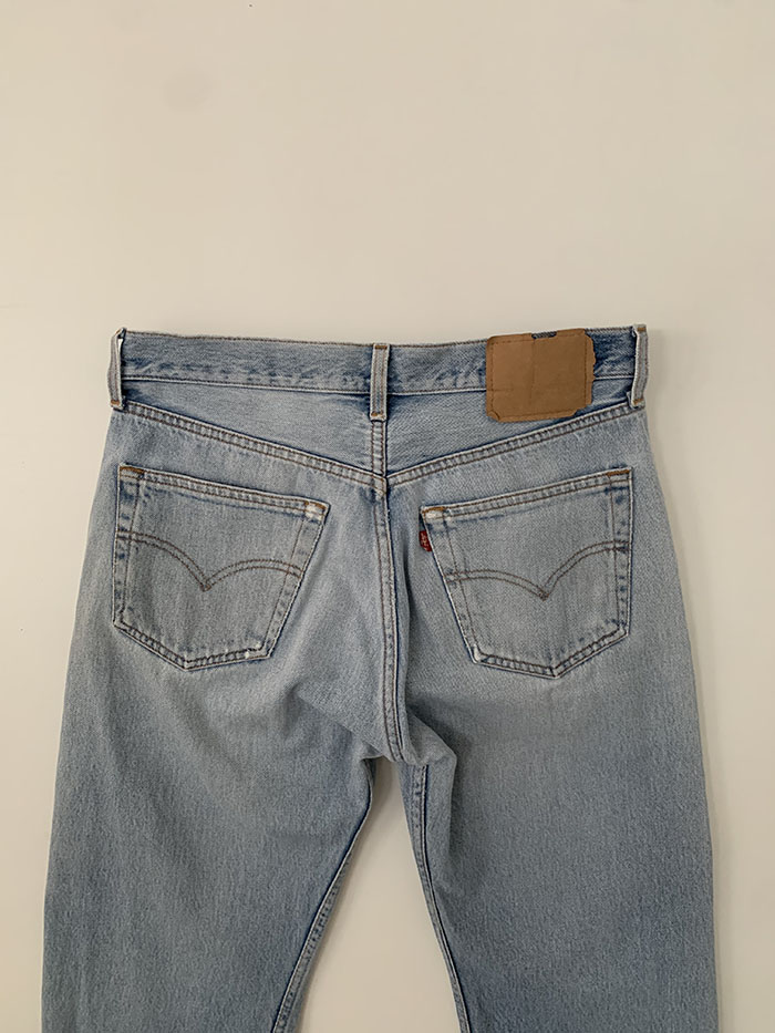 90's Levi's 501 - size 27-28 (classic straight fit) 복제 복제