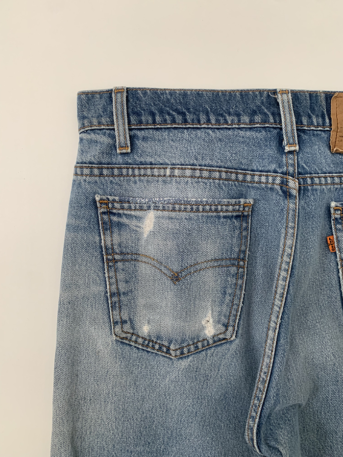 90's Levi's 505 - size 32 (classic regular fit)