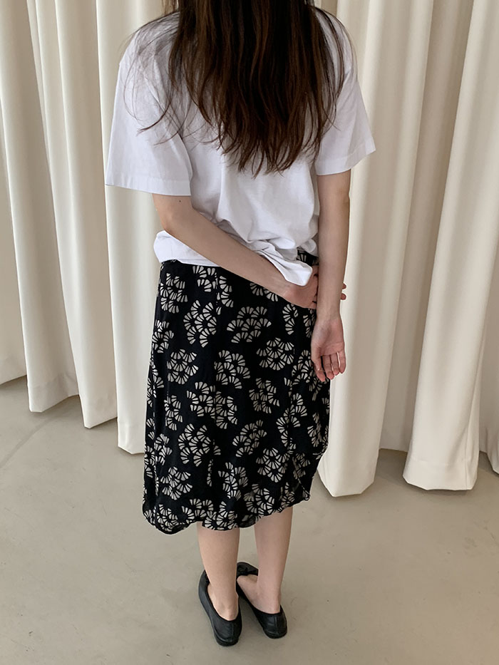 00's "Giorgio Armani" Black Skirt 복제 복제