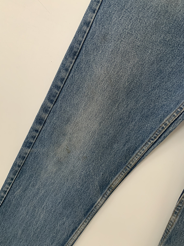 90's Levi's 505 - size 32-33 (classic regular fit)