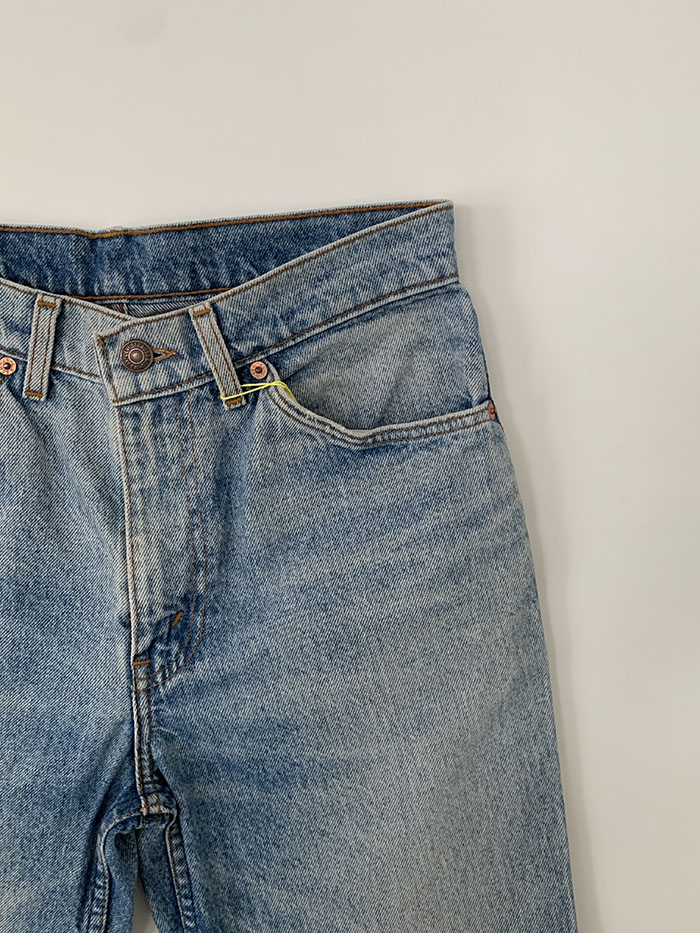 's Levi's 505-0217 - size 29 (classic regular fit)