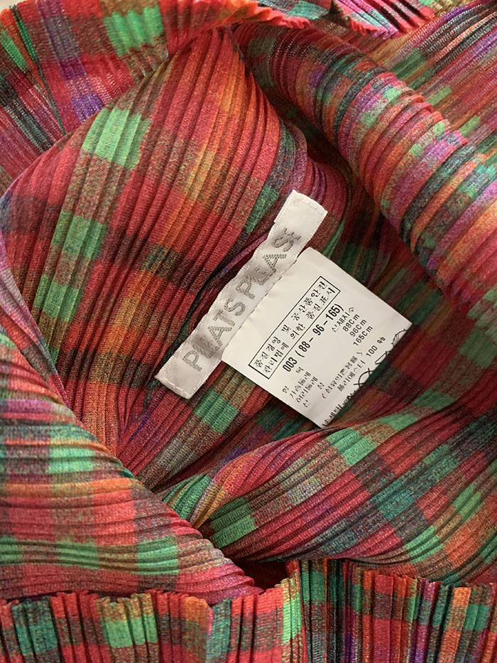 PLEATS PLEASE by ISSEY MIYAKE half Top