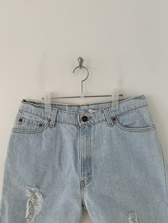 Levi's Short - size 31 (classic straight fit)
