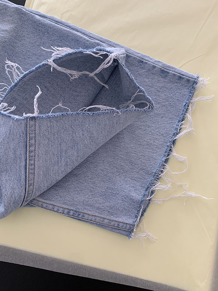 Levi's Short - size 35 (classic straight fit)