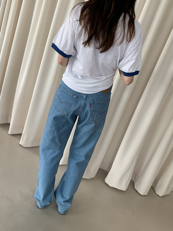 90's Levi's 501 - size 28 (classic straight fit)