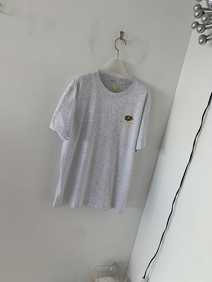 (new product) "Cherry Country Club" Embroidery T-shirt (Gray)