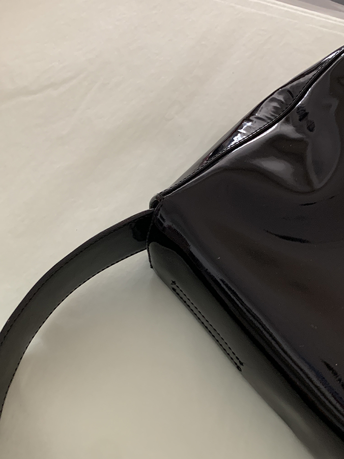 90's - 00's "PRADA" Leather Tote Bag (rare design) 복제