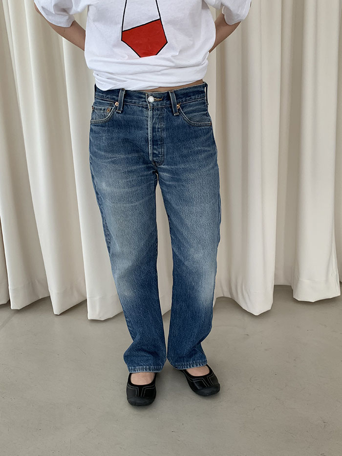 90's Levi's 501xx - size 27-28 (classic straight fit) 복제 복제