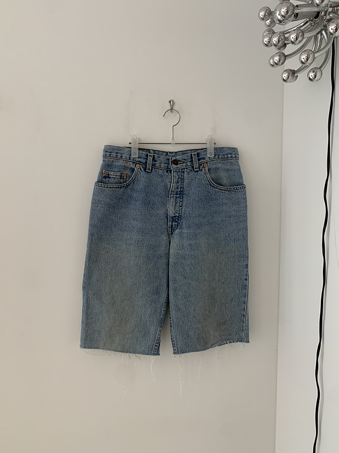 Levi's Short - size 30 (classic Loose fit)