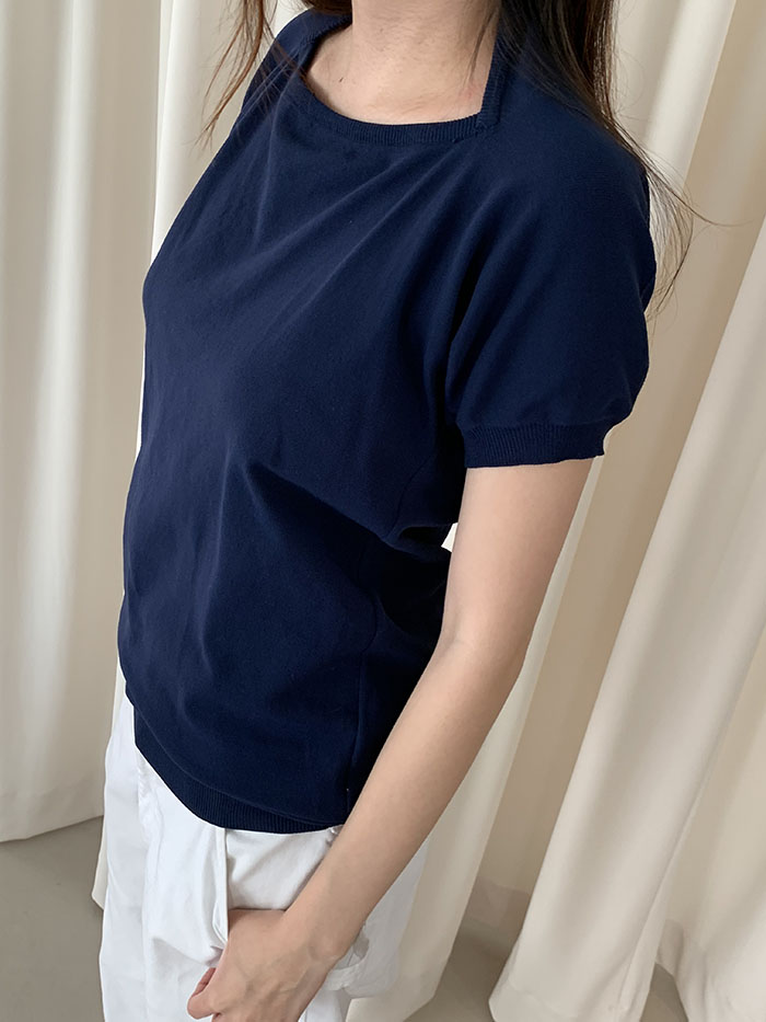 00's "Miu Miu" viscose rayon back button Blouse 복제
