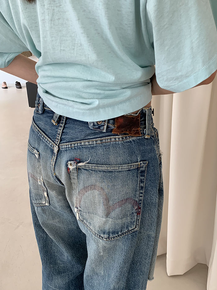 90's Evisu - size 28-29 (classic boot cut) 복제 복제