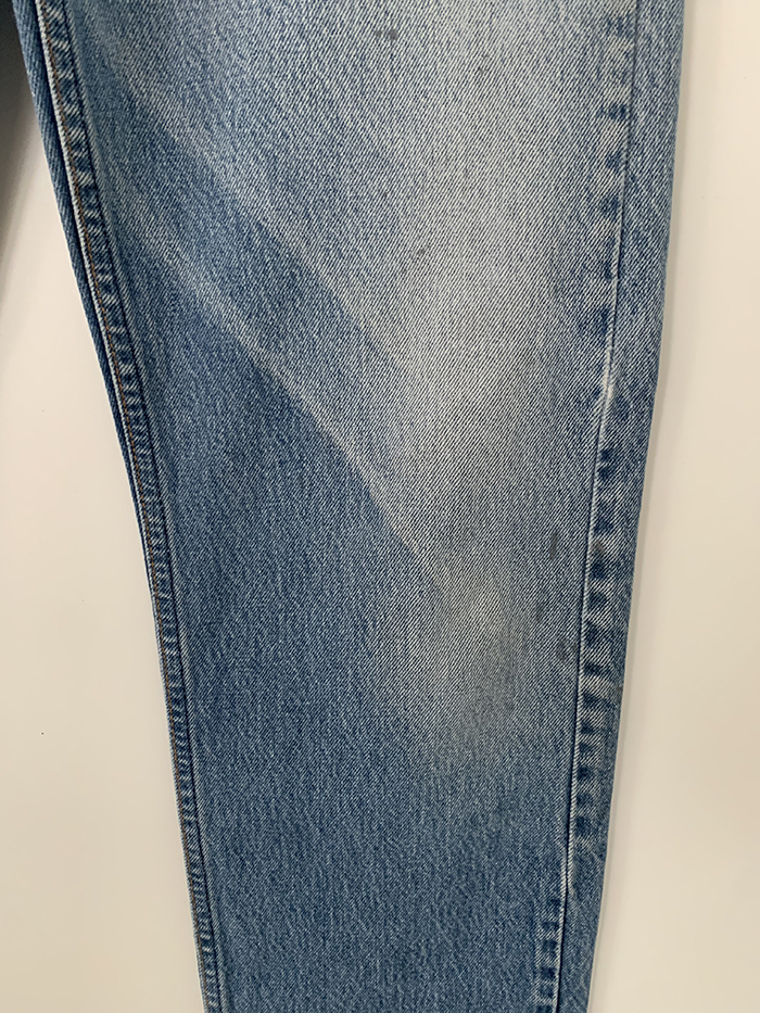 90's Levi's 505 - size 32 (classic regular fit)