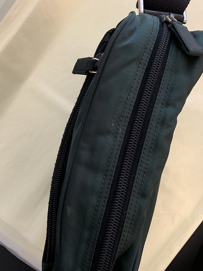 00's "PRADA" renylon Cross Bag 착샷만 추가하기
