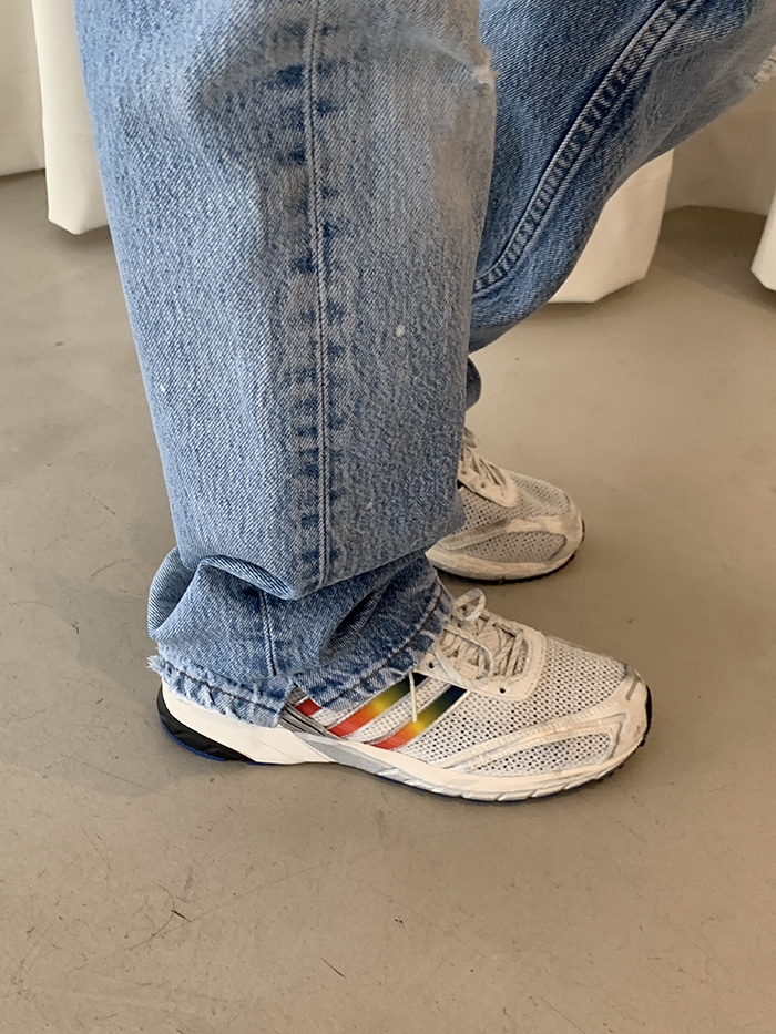 90's Levi's 501 - size 29-30 (classic straight fit)