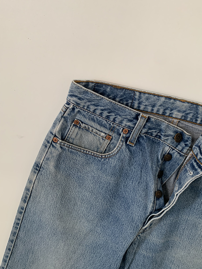 Levi's 618 - size 29 (classic loose fit)