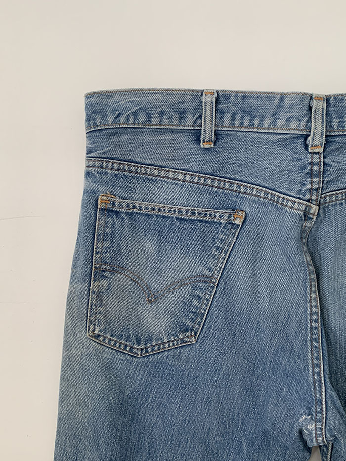 80's Levi's 646-0217 - size 37 (classic boot cut)