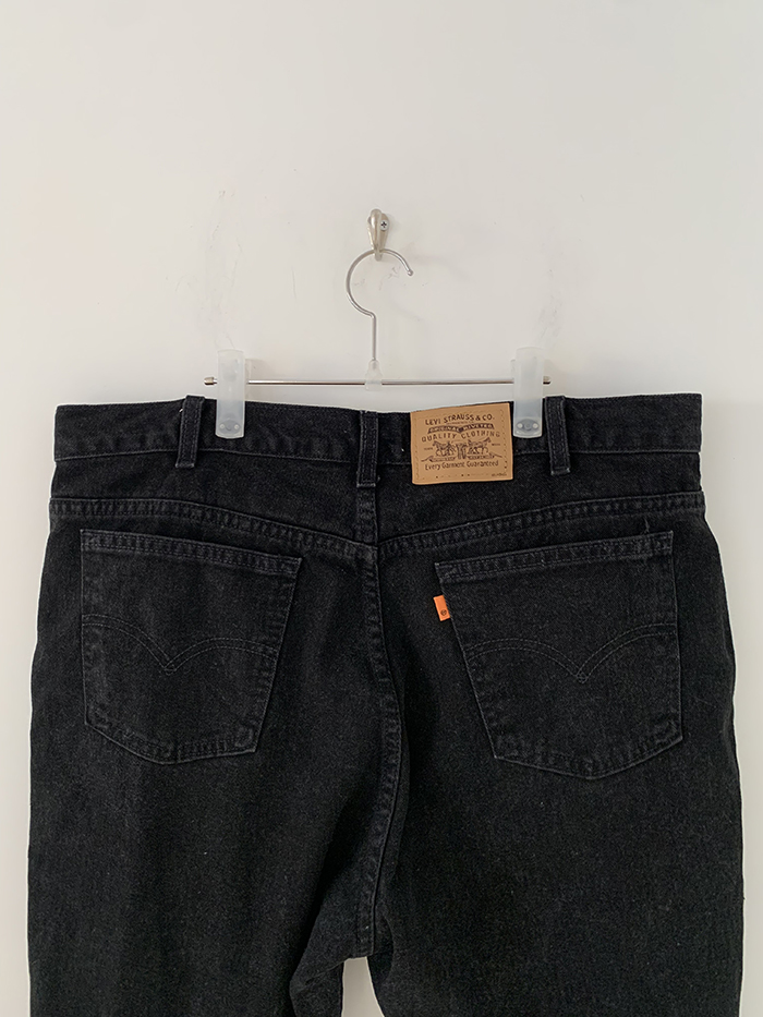 Levi's Short - size 39 (classic straight fit)