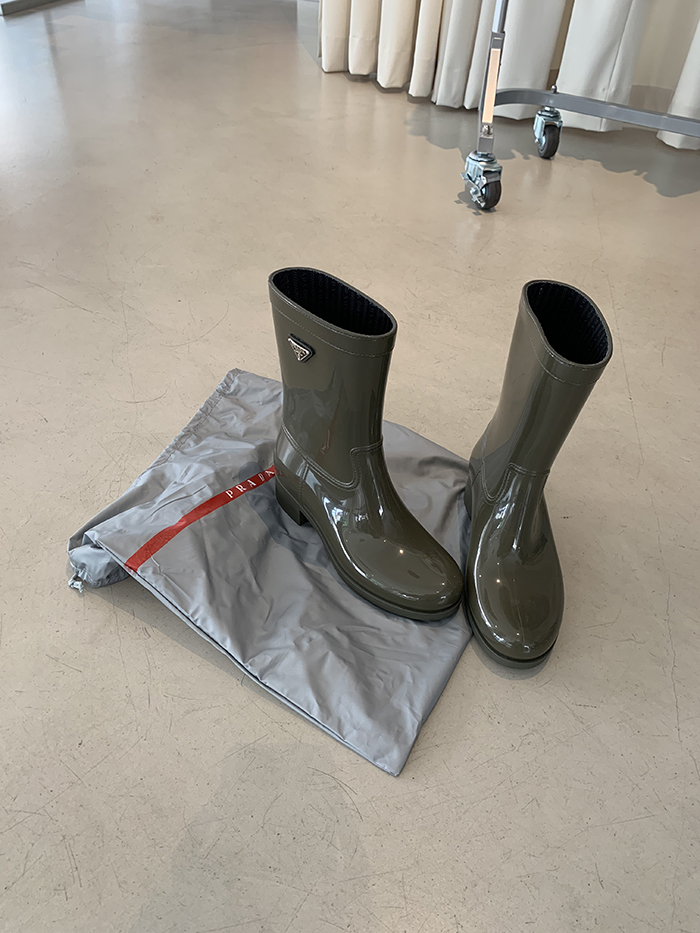 00’s "Prada" Rubber Boots 복제