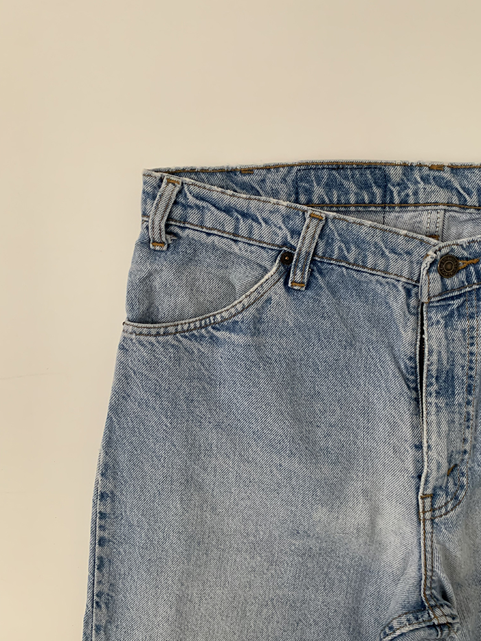 's Levi's 506 - size 34 (classic regular fit)