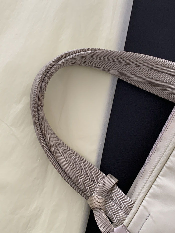 90's "PRADA" nylon Tote Bag ๋ณต์ 