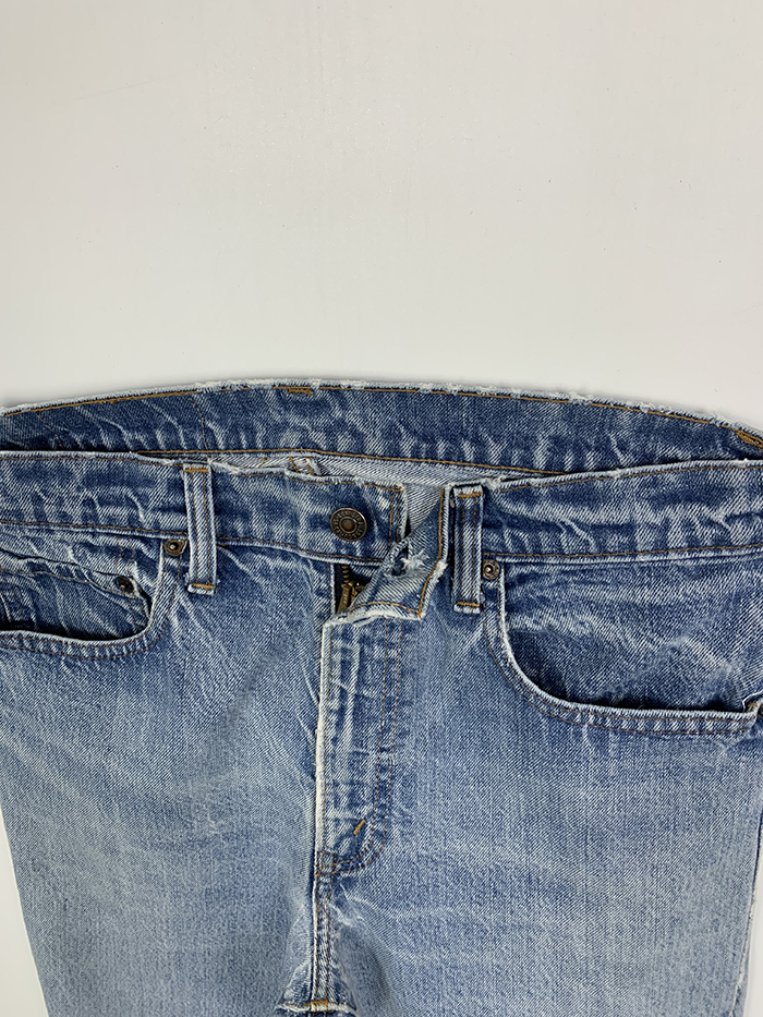 (Distressed) 80's Levi's 20505 - 0217 - size 29-30 (classic regular fit)