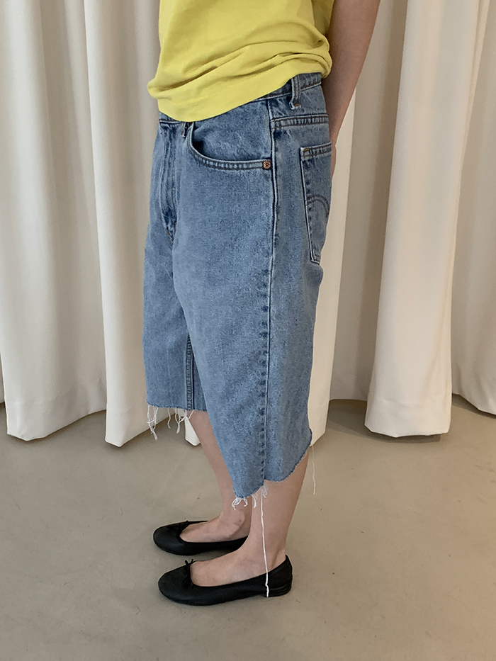 Levi's Short - size 28 (classic Loose fit) 복제
