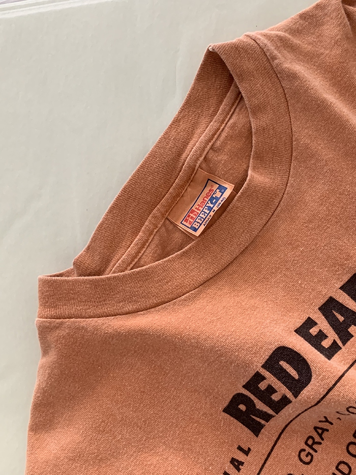 90's "RED EARTH Hawaii" USA T-shirt