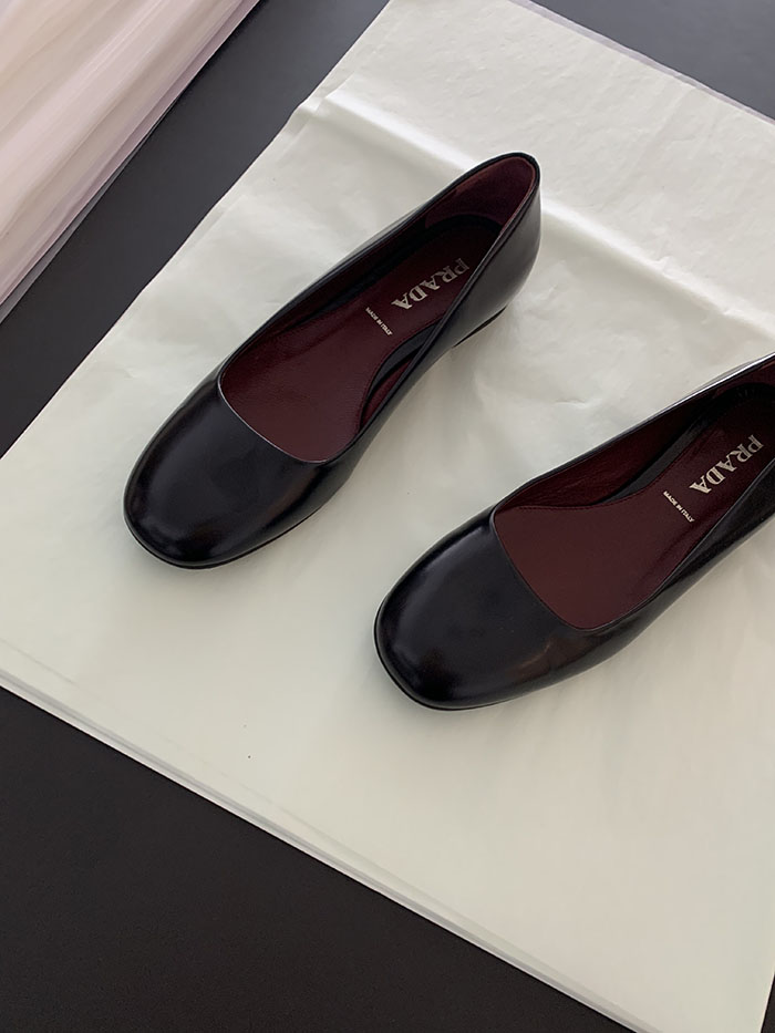(Deadstock) 00's "PRADA" Flat Shoes