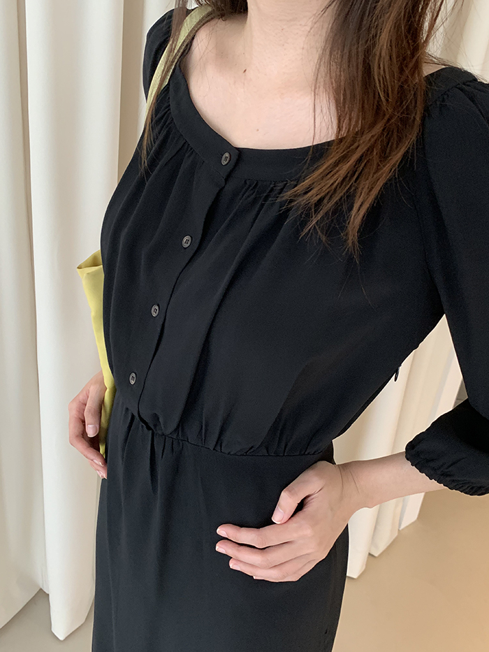 00's "Miu Miu" viscose rayon back button Blouse 복제
